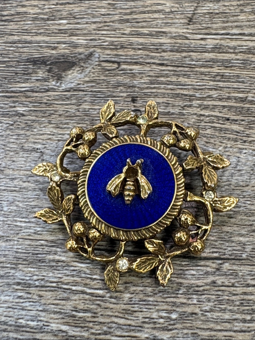 Vintage Goldette Bee Wreath Brooch Blue Enamel Rhinestone Nature Pin Signed